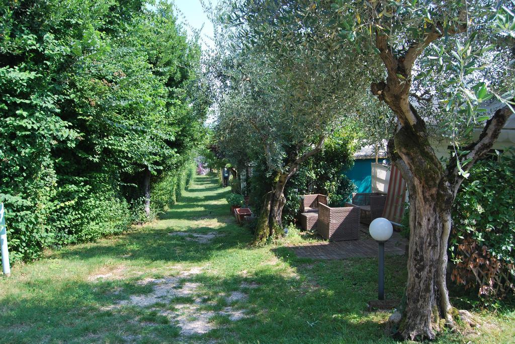 Camping Porto Srl Ξενοδοχείο Moniga del Garda Εξωτερικό φωτογραφία