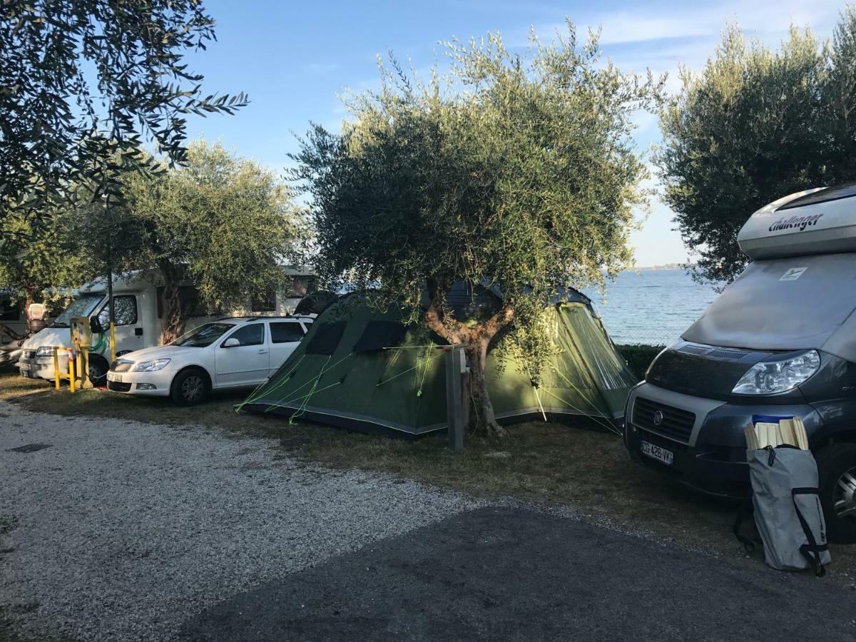 Camping Porto Srl Ξενοδοχείο Moniga del Garda Εξωτερικό φωτογραφία